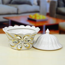 白瓷古堡糖果罐 家居装饰与创意礼品的陶瓷艺术